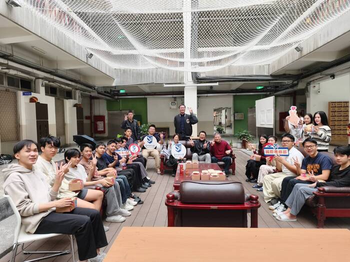 【國際處活動】2026 暖暖送情度新春，預祝所有國際學生馬到成功 Happy New Year to International Studendts圖片