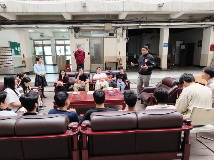 【國際處活動】2026 暖暖送情度新春，預祝所有國際學生馬到成功 Happy New Year to International Studendts圖片