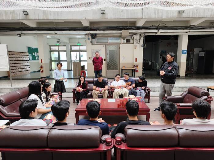 【國際處活動】2026 暖暖送情度新春，預祝所有國際學生馬到成功 Happy New Year to International Studendts圖片