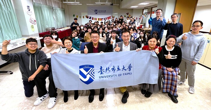 114-1期末關懷湧入80位境外學生及學伴圖片