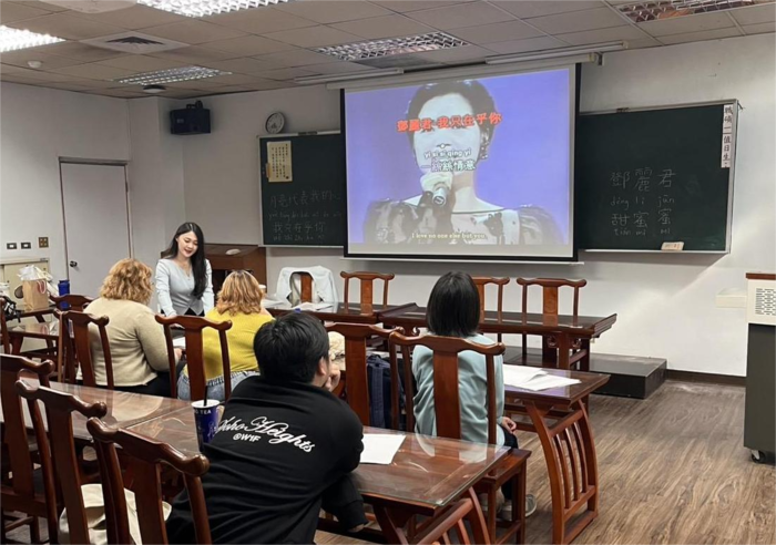 【中文聊天室】113-1學期 日本組 成果圖片