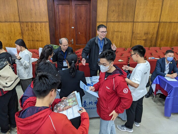 【國際教育展】2025越南基地台灣夥伴學校赴越交流與新型專班招生教育展 2025 INTENSE Program Education Forum圖片