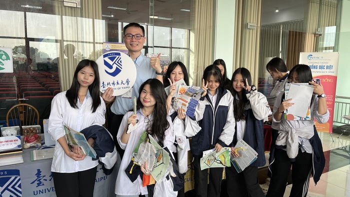 【國際教育展】2025越南基地台灣夥伴學校赴越交流與新型專班招生教育展 2025 INTENSE Program Education Forum圖片