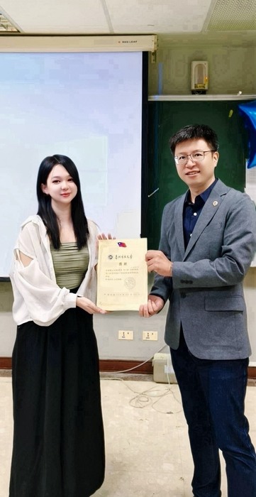 【國際處公告】2025.10.22 114-1境外生期中關懷會議暨1947年創立之雪王冰淇淋就業輔導講座 2025 Fall Semester Midterm Care Meeting for Foreign Studednts圖片